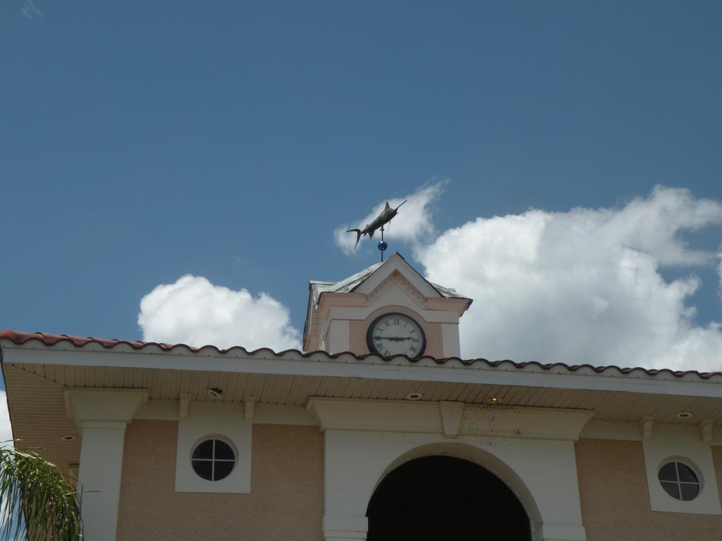 Tradewinds Homosassa Marina Resort Exterior foto